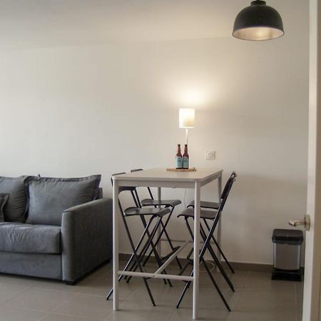 Villa Camilia - 2 Rooms Balcony Garage In Downtown Annecy Bagian luar foto